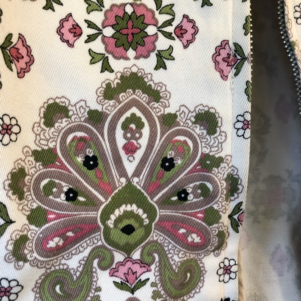Spring Coat - Picture 4 of 5